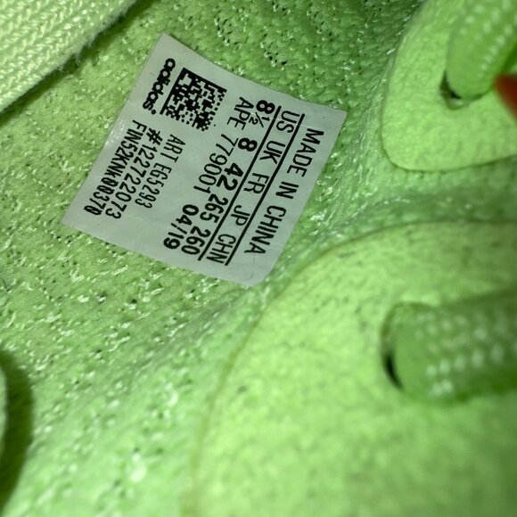 Adidas Yeezy Boost 350 V2 Glow US Size Men’s 8.5 / Women’s 10 (GID) - Picture 4 of 7